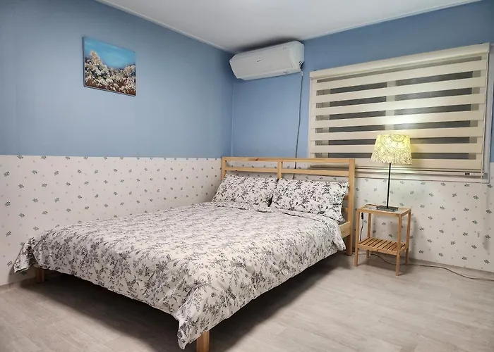 Mook Apartment *